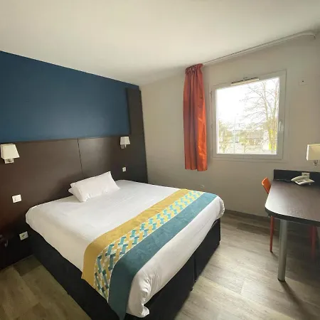 Restaurant Kyriad Direct Nord - Zenith - Toison D'or מלון 2*