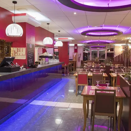 酒店 Restaurant Kyriad Direct Nord - Zenith - Toison D'or 2*