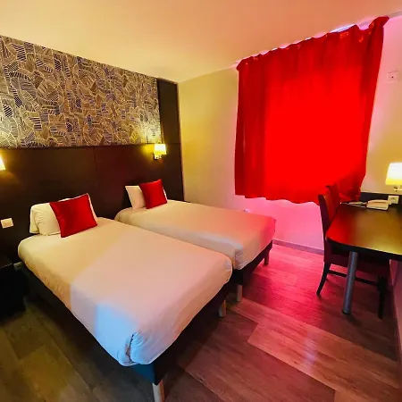 Restaurant Kyriad Direct Nord - Zenith - Toison D'or 第戎