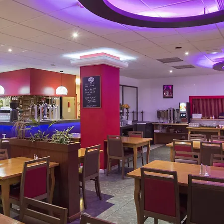 Restaurant Kyriad Direct Nord - Zenith - Toison D'or 2*