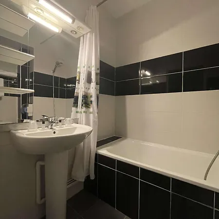 Restaurant Kyriad Direct Nord - Zenith - Toison D'or