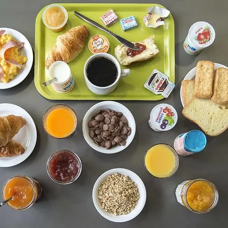 Restaurant Kyriad Direct Nord - Zenith - Toison D'or 2*