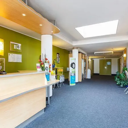 Restaurant Kyriad Direct Nord - Zenith - Toison D'or