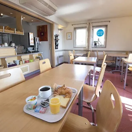 Restaurant Kyriad Direct Nord - Zenith - Toison D'or 2*