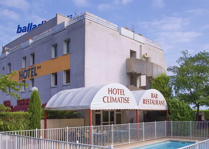 Restaurant Kyriad Direct Nord - Zenith - Toison D'or Hotel 2*