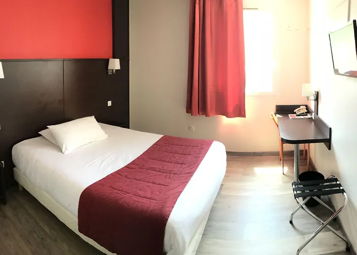 Restaurant Kyriad Direct Nord - Zenith - Toison D'or Hotel 2*