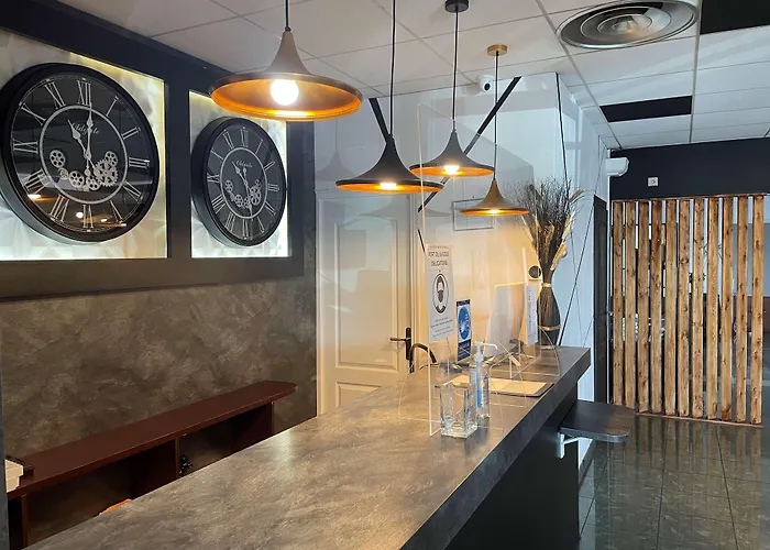 Restaurant Kyriad Direct Nord - Zenith - Toison D'or 2*