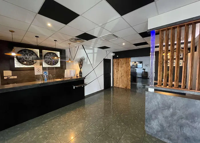 Restaurant Kyriad Direct Nord - Zenith - Toison D'or Hotel