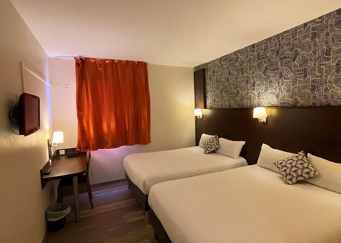 Restaurant Kyriad Direct Nord - Zenith - Toison D'or Hotel 2*