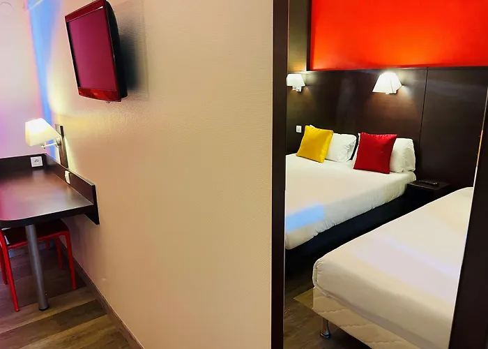 Hotel Restaurant Kyriad Direct Nord - Zenith - Toison D'or