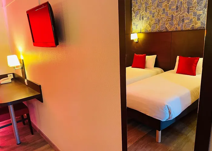 Hotel Restaurant Kyriad Direct Nord - Zenith - Toison D'or