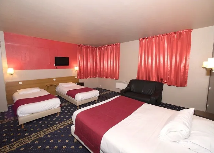 Hotel Restaurant Kyriad Direct Nord - Zenith - Toison D'or 2*