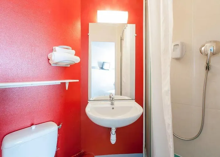 Restaurant Kyriad Direct Nord - Zenith - Toison D'or 2*