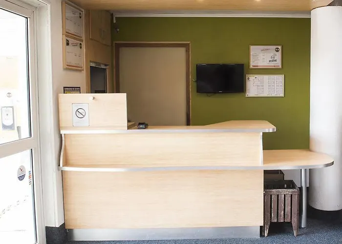 Restaurant Kyriad Direct Nord - Zenith - Toison D'or Hotel